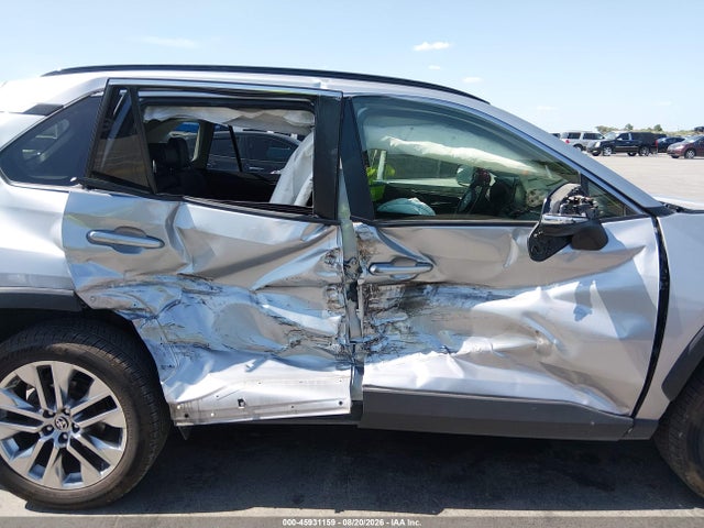 2019 Toyota Rav4 Xle Premium მანქანა იყიდება აუქციონზე, vin: JTMA1RFV3KD521962, აუქციონის ნომერი: 45931159
