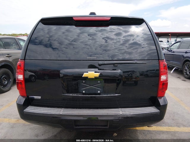 45931216 :رقم المزاد ، 1GNLC2E04ER194907 vin ، 2014 Chevrolet Tahoe Commercial مزاد بيع