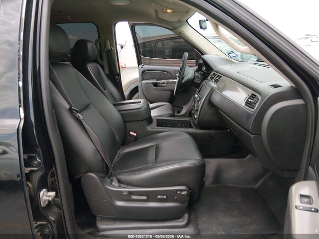 45931216 :رقم المزاد ، 1GNLC2E04ER194907 vin ، 2014 Chevrolet Tahoe Commercial مزاد بيع
