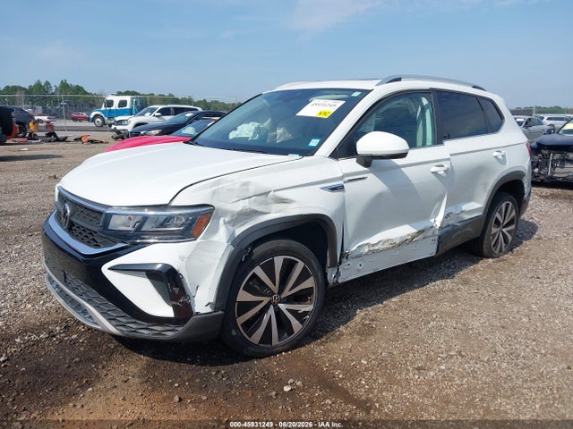 Продажа на аукционе авто 2022 Volkswagen Taos 1.5t Se, vin: 3VVLX7B27NM011230, номер лота: 45931249