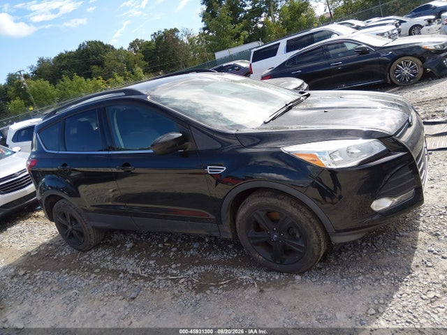 45931300 :رقم المزاد ، 1FMCU9GX8GUC39836 vin ، 2016 Ford Escape Se مزاد بيع