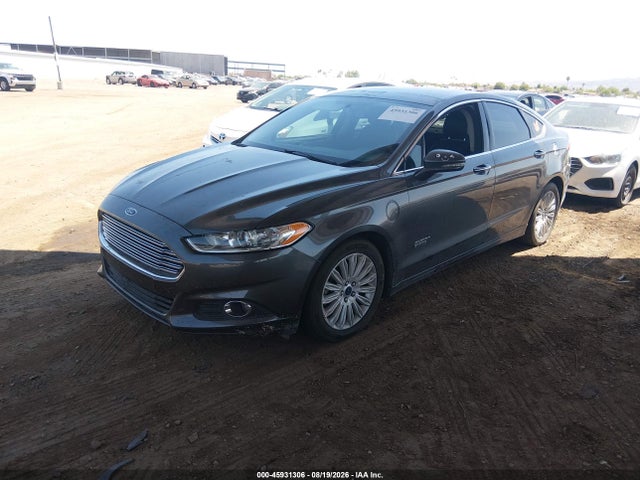 3FA6P0PU5GR305184 Ford Fusion Energi Se Luxury