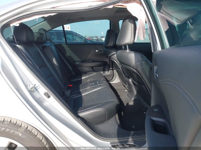 Honda Accord Touring 2014 1HGCR3F96EA010674 Image 8