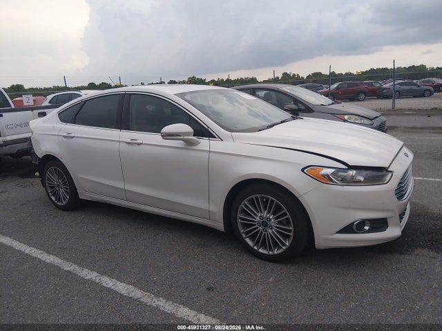 45931327 :رقم المزاد ، 1FA6P0HD1F5118167 vin ، 2015 Ford Fusion Se مزاد بيع