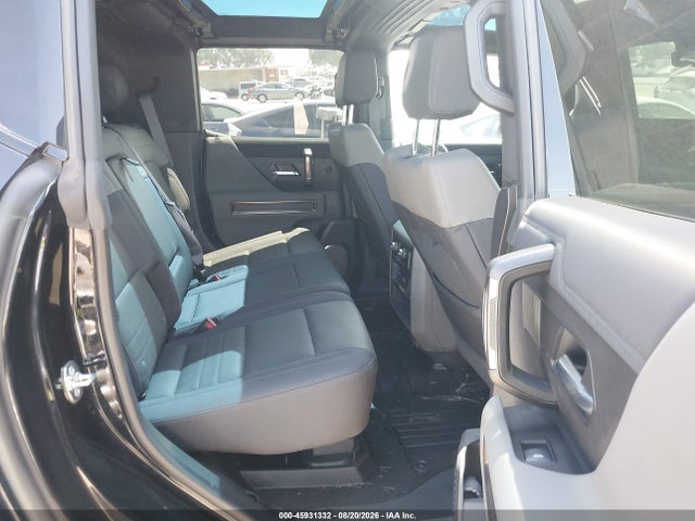 GMC Hummer Ev Suv 2x 2024 1GKB0NDE1RU113929 Image 8