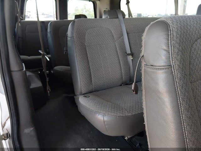 Aukcja sprzedaży 2020 Chevrolet Express Passenger Rwd 3500 Extended Wheelbase Ls, vin: 1GAZGNFG2L1251002, numer aukcji: 45931353