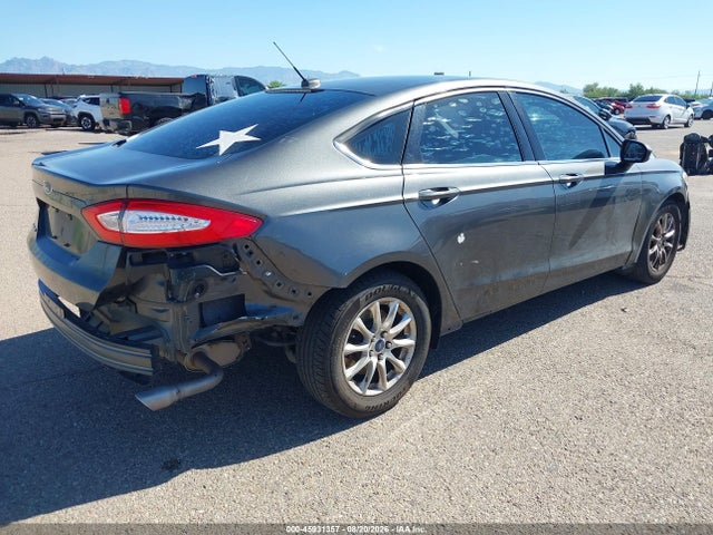Продажа на аукционе авто 2015 Ford Fusion S, vin: 3FA6P0G74FR214318, номер лота: 45931357