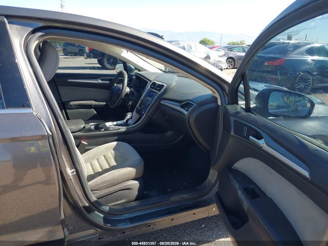 Продажа на аукционе авто 2015 Ford Fusion S, vin: 3FA6P0G74FR214318, номер лота: 45931357