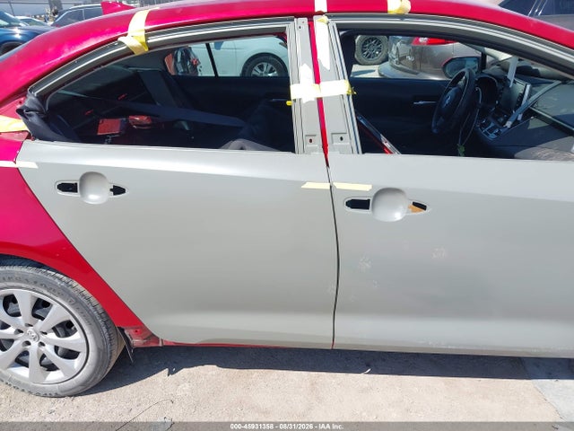 45931358 :رقم المزاد ، 5YFEPRAE1LP033986 vin ، 2020 Toyota Corolla Le مزاد بيع