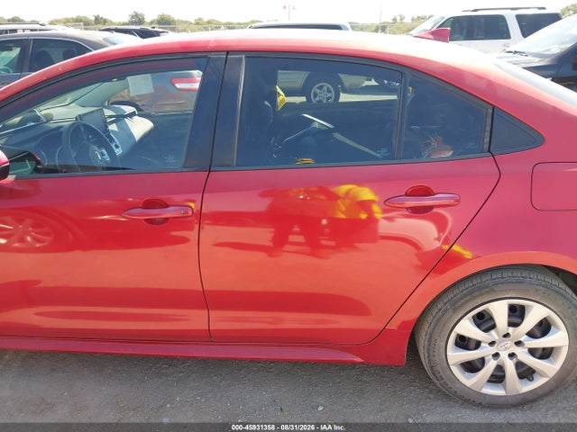 45931358 :رقم المزاد ، 5YFEPRAE1LP033986 vin ، 2020 Toyota Corolla Le مزاد بيع