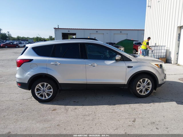 2019 Ford Escape Se მანქანა იყიდება აუქციონზე, vin: 1FMCU9GD4KUA80876, აუქციონის ნომერი: 45931365
