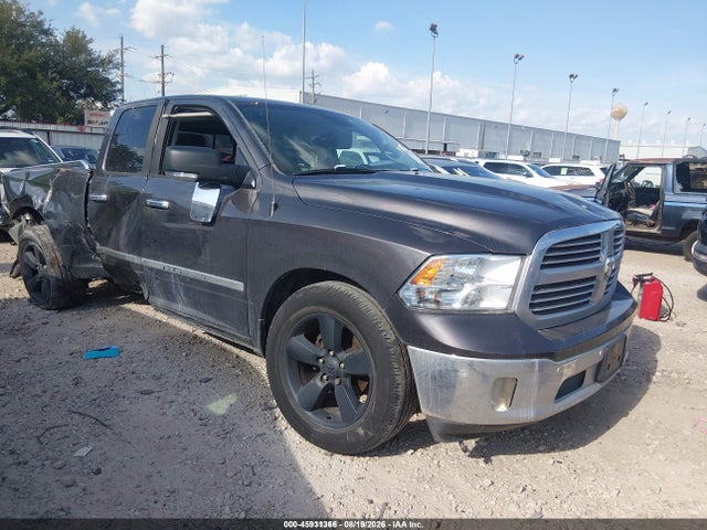 45931366 :رقم المزاد ، 1C6RR6GT7FS518207 vin ، 2015 Ram 1500 Lone Star مزاد بيع