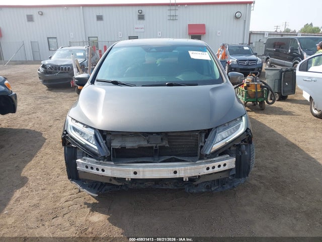 45931413 :رقم المزاد ، 5FNRL6H97JB032015 vin ، 2018 Honda Odyssey Elite مزاد بيع