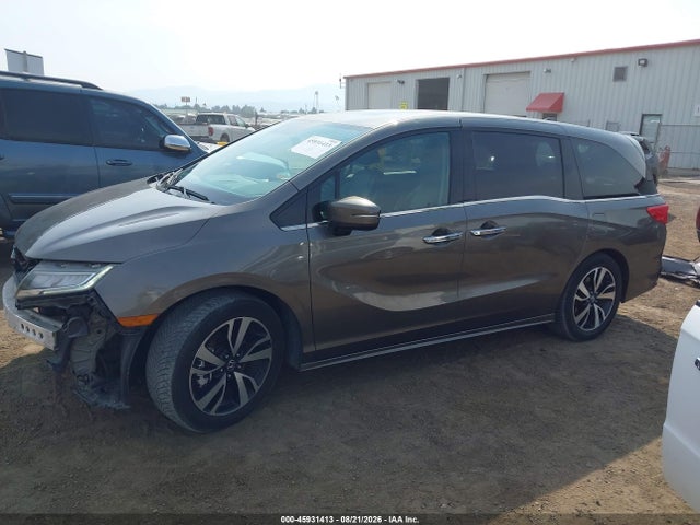 45931413 :رقم المزاد ، 5FNRL6H97JB032015 vin ، 2018 Honda Odyssey Elite مزاد بيع