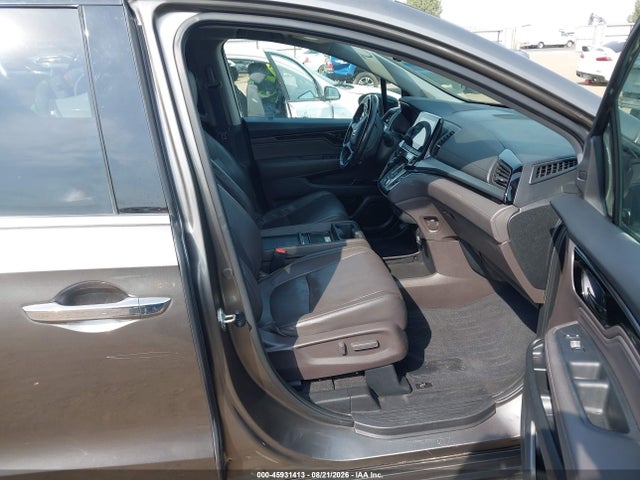 45931413 :رقم المزاد ، 5FNRL6H97JB032015 vin ، 2018 Honda Odyssey Elite مزاد بيع
