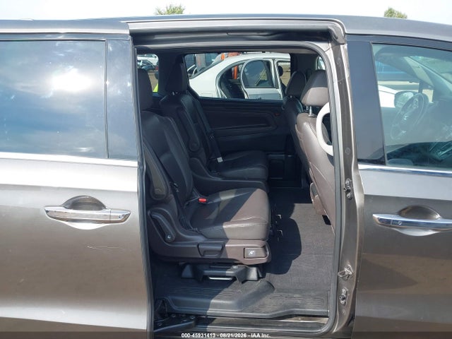 45931413 :رقم المزاد ، 5FNRL6H97JB032015 vin ، 2018 Honda Odyssey Elite مزاد بيع