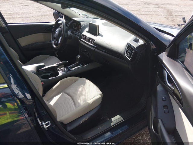 45931420 :رقم المزاد ، JM1BM1V75G1333808 vin ، 2016 Mazda Mazda3 I Touring مزاد بيع
