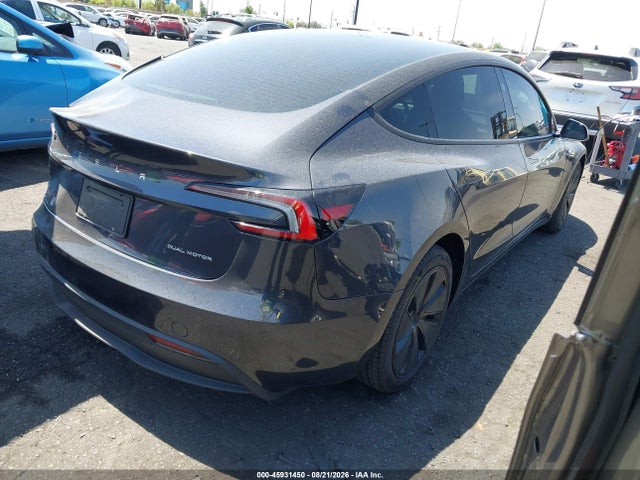 45931450 :رقم المزاد ، 5YJ3E1EB4RF762471 vin ، 2024 Tesla Model 3 Long Range Dual Motor All-wheel Drive مزاد بيع