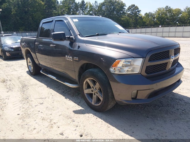45931452 :رقم المزاد ، 3C6RR7KTXGG338936 vin ، 2016 Ram 1500 St مزاد بيع