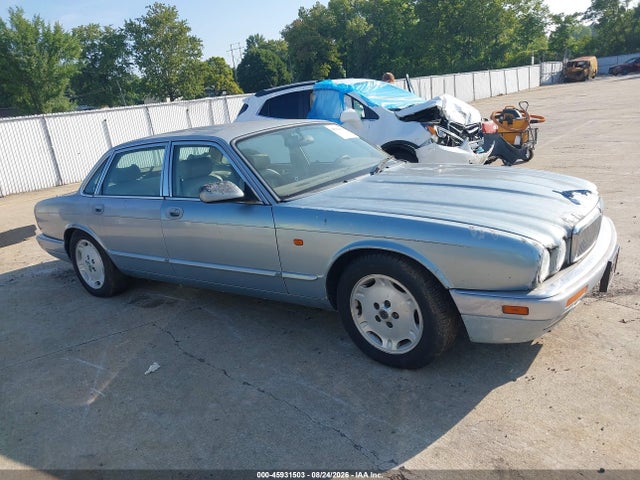 45931503 :رقم المزاد ، SAJHX1741SC737949 vin ، 1995 Jaguar Xj6 مزاد بيع
