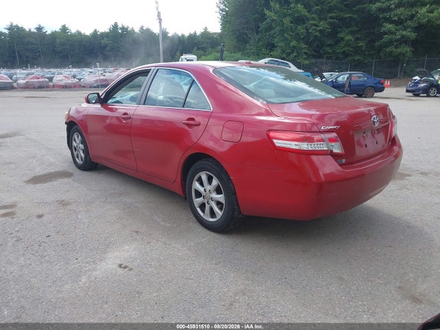 2010 Toyota Camry Le მანქანა იყიდება აუქციონზე, vin: 4T1BF3EK4AU085997, აუქციონის ნომერი: 45931510