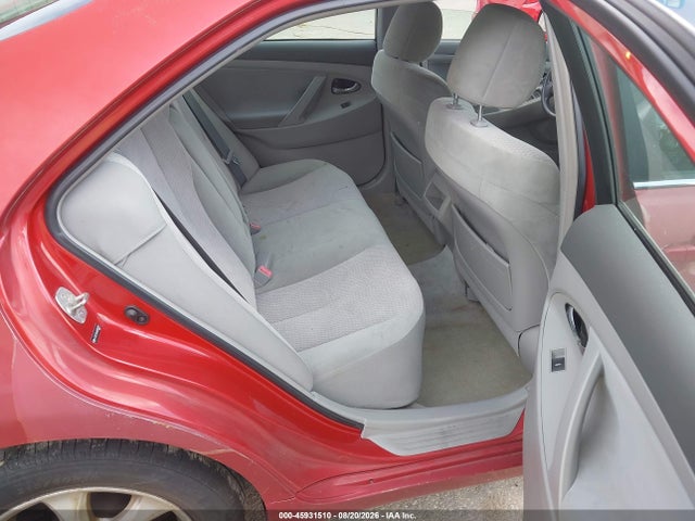 2010 Toyota Camry Le მანქანა იყიდება აუქციონზე, vin: 4T1BF3EK4AU085997, აუქციონის ნომერი: 45931510