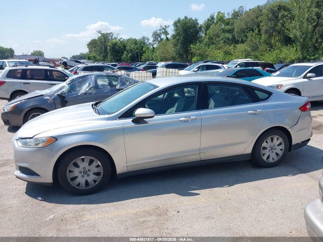 Продажа на аукционе авто 2014 Ford Fusion S, vin: 3FA6P0G71ER149930, номер лота: 45931517