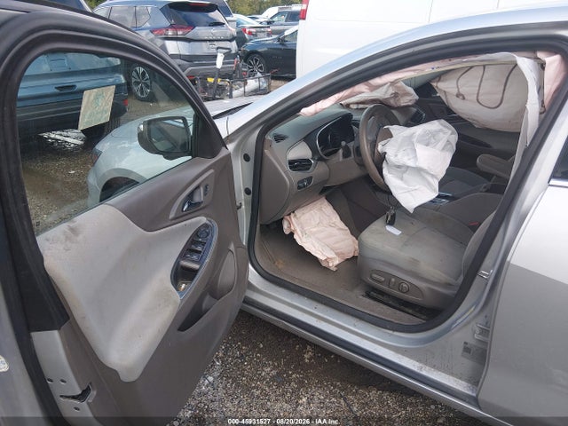 Продаж на аукціоні авто 2018 Chevrolet Malibu Lt, vin: 1G1ZD5ST9JF279312, номер лоту: 45931527
