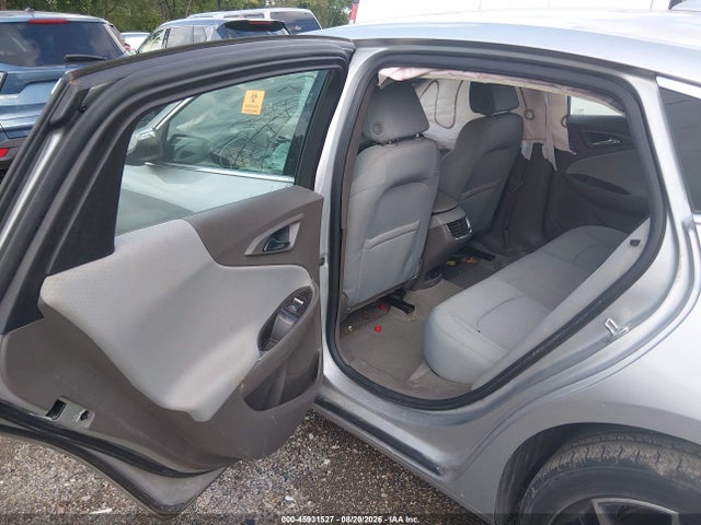 Продаж на аукціоні авто 2018 Chevrolet Malibu Lt, vin: 1G1ZD5ST9JF279312, номер лоту: 45931527