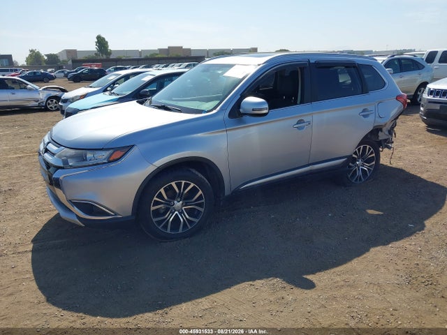 Mitsubishi Outlander Se/sel 2017 JA4AD3A34HZ041686 Image 2
