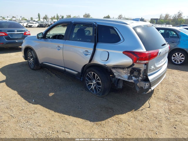 Mitsubishi Outlander Se/sel 2017 JA4AD3A34HZ041686 Image 3
