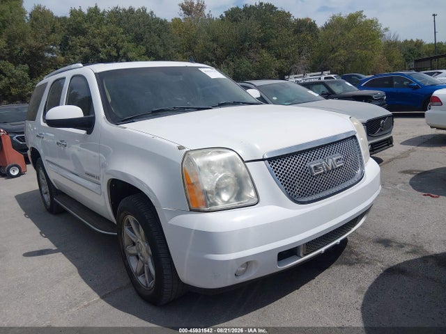 45931542 :رقم المزاد ، 1GKFK63848J125733 vin ، 2008 Gmc Yukon Denali مزاد بيع