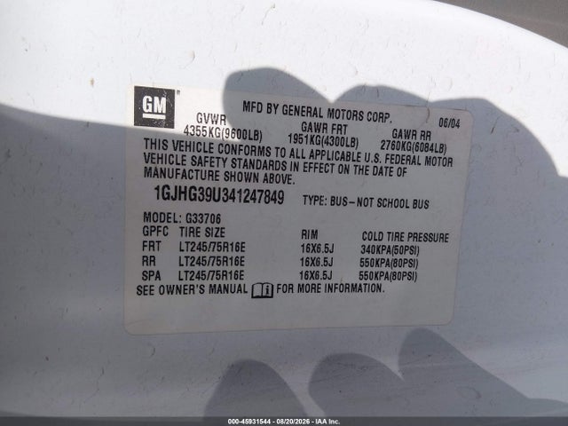 45931544 :رقم المزاد ، 1GJHG39U341247849 vin ، 2004 Gmc Savana Passenger Standard مزاد بيع