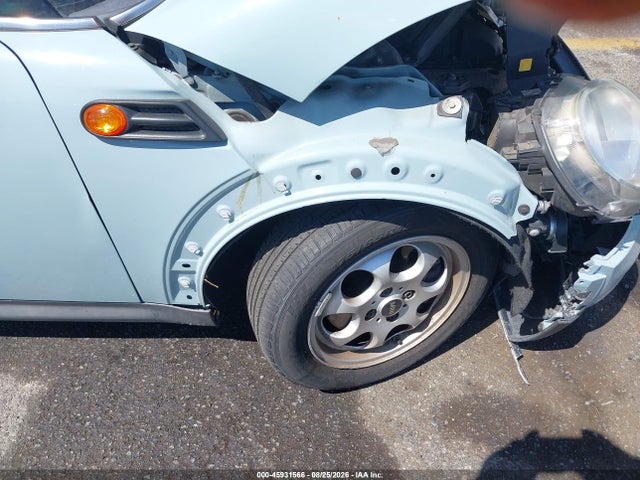 Mini Clubman Cooper 2014 WMWZF3C54ET493456 Image 17