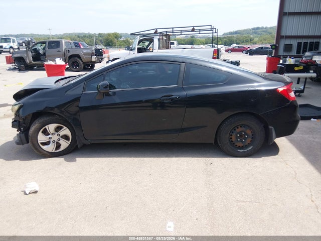 Продажа на аукционе авто 2013 Honda Civic Lx, vin: 2HGFG3B52DH520848, номер лота: 45931587