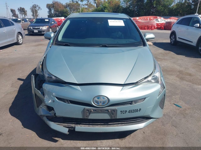Продажа на аукционе авто 2016 Toyota Prius Four, vin: JTDKARFUXG3502186, номер лота: 45931594