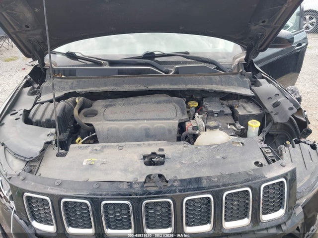 45931620 :رقم المزاد ، 3C4NJDBB7HT629228 vin ، 2017 Jeep New Compass Latitude 4x4 مزاد بيع