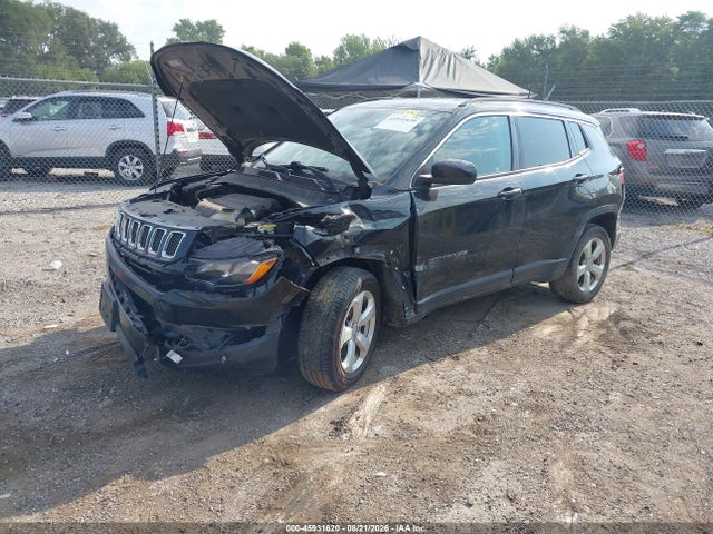 45931620 :رقم المزاد ، 3C4NJDBB7HT629228 vin ، 2017 Jeep New Compass Latitude 4x4 مزاد بيع