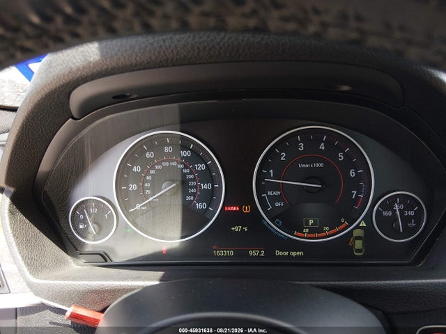 45931638 :رقم المزاد ، WBA3R1C53FK195375 vin ، 2015 Bmw 435i مزاد بيع