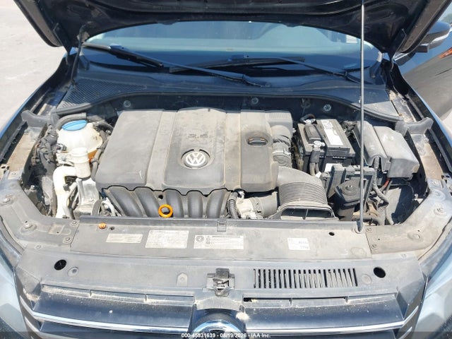 45931639 :رقم المزاد ، 1VWBP7A39DC015765 vin ، 2013 Volkswagen Passat 2.5l Se مزاد بيع