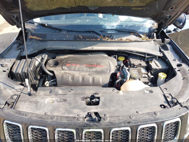 2018 Jeep Compass Latitude 4x4 მანქანა იყიდება აუქციონზე, vin: 3C4NJDBB1JT360116, აუქციონის ნომერი: 45931686