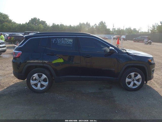 2018 Jeep Compass Latitude 4x4 მანქანა იყიდება აუქციონზე, vin: 3C4NJDBB1JT360116, აუქციონის ნომერი: 45931686