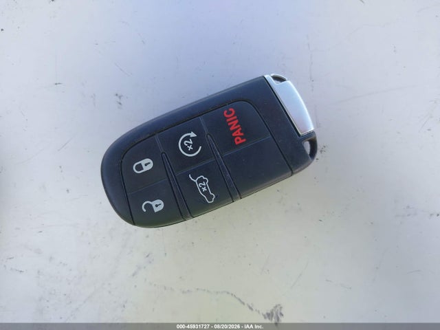 45931727 :رقم المزاد ، 1C4RJEAG6KC643371 vin ، 2019 Jeep Grand Cherokee Upland 4x2 مزاد بيع