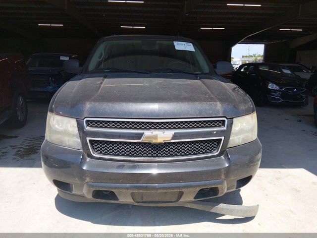 45931769 :رقم المزاد ، 1GNUKHE30AR241137 vin ، 2010 Chevrolet Suburban 1500 Ls مزاد بيع