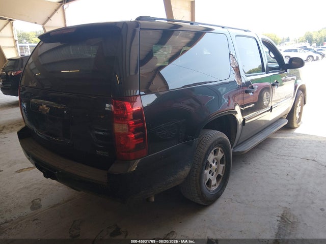 45931769 :رقم المزاد ، 1GNUKHE30AR241137 vin ، 2010 Chevrolet Suburban 1500 Ls مزاد بيع