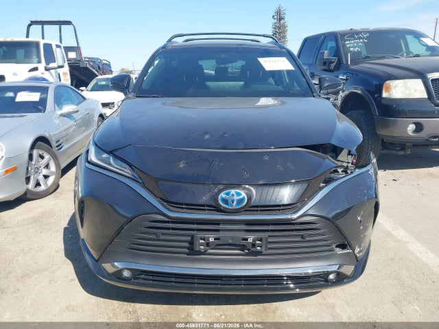 Toyota Venza Nightshade Edition 2023 JTEAAAAH1PJ136049 Image 17