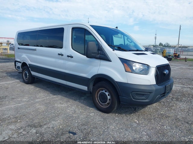 45931812 :رقم المزاد ، 1FBAX2Y81NKA14799 vin ، 2022 Ford Transit-350 Passenger Van Xl مزاد بيع