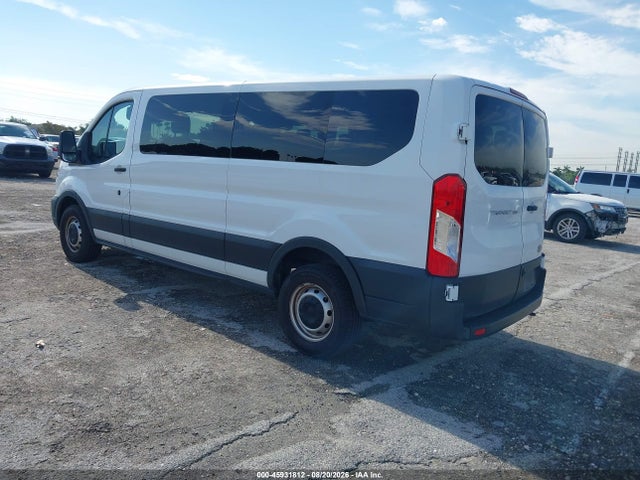 45931812 :رقم المزاد ، 1FBAX2Y81NKA14799 vin ، 2022 Ford Transit-350 Passenger Van Xl مزاد بيع