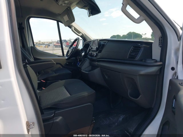 45931812 :رقم المزاد ، 1FBAX2Y81NKA14799 vin ، 2022 Ford Transit-350 Passenger Van Xl مزاد بيع