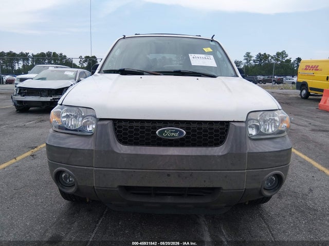 45931842 :رقم المزاد ، 1FMYU96H45KD90780 vin ، 2005 Ford Escape Hybrid مزاد بيع